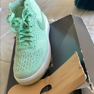 Woman’s Nike AF1 FLYNIT
